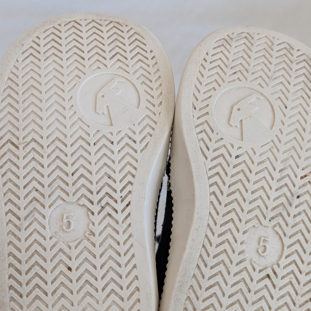 Great Condition: Billy Footwear Classic Lace Up with Zipper Kids 5 - Picture 11 of 15
